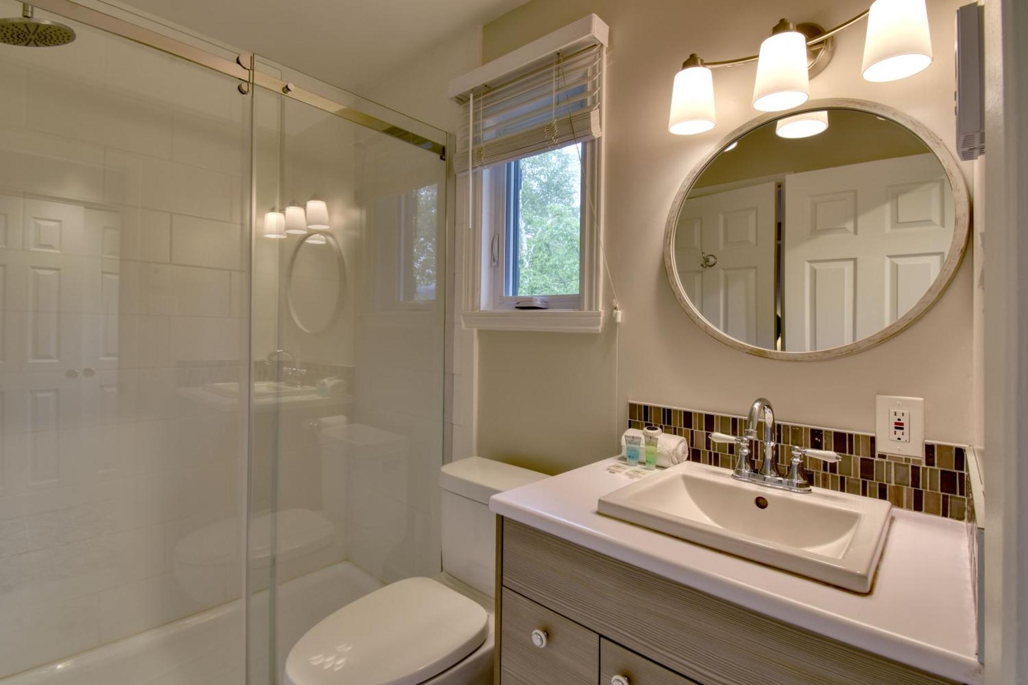 Stunning Condo - View On Lake Tremblant & Mountain Mont-Tremblant Exterior foto