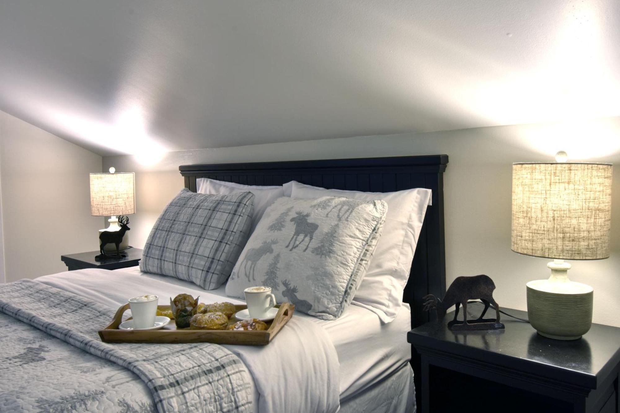 Stunning Condo - View On Lake Tremblant & Mountain Mont-Tremblant Exterior foto